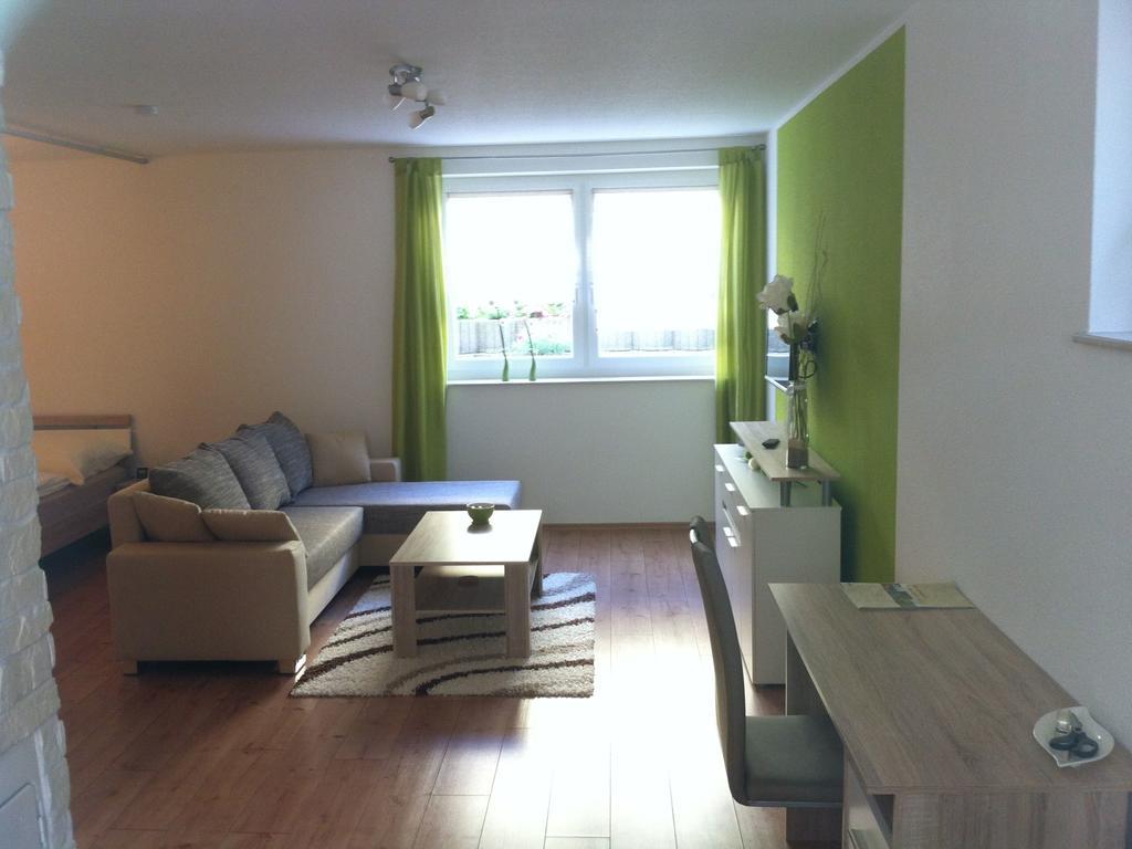 Ferienwohnung Heike Dettingen an der Erms Camera foto